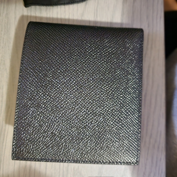 Authentic New Dolce &Gabbana Wallet - Picture 4 of 9